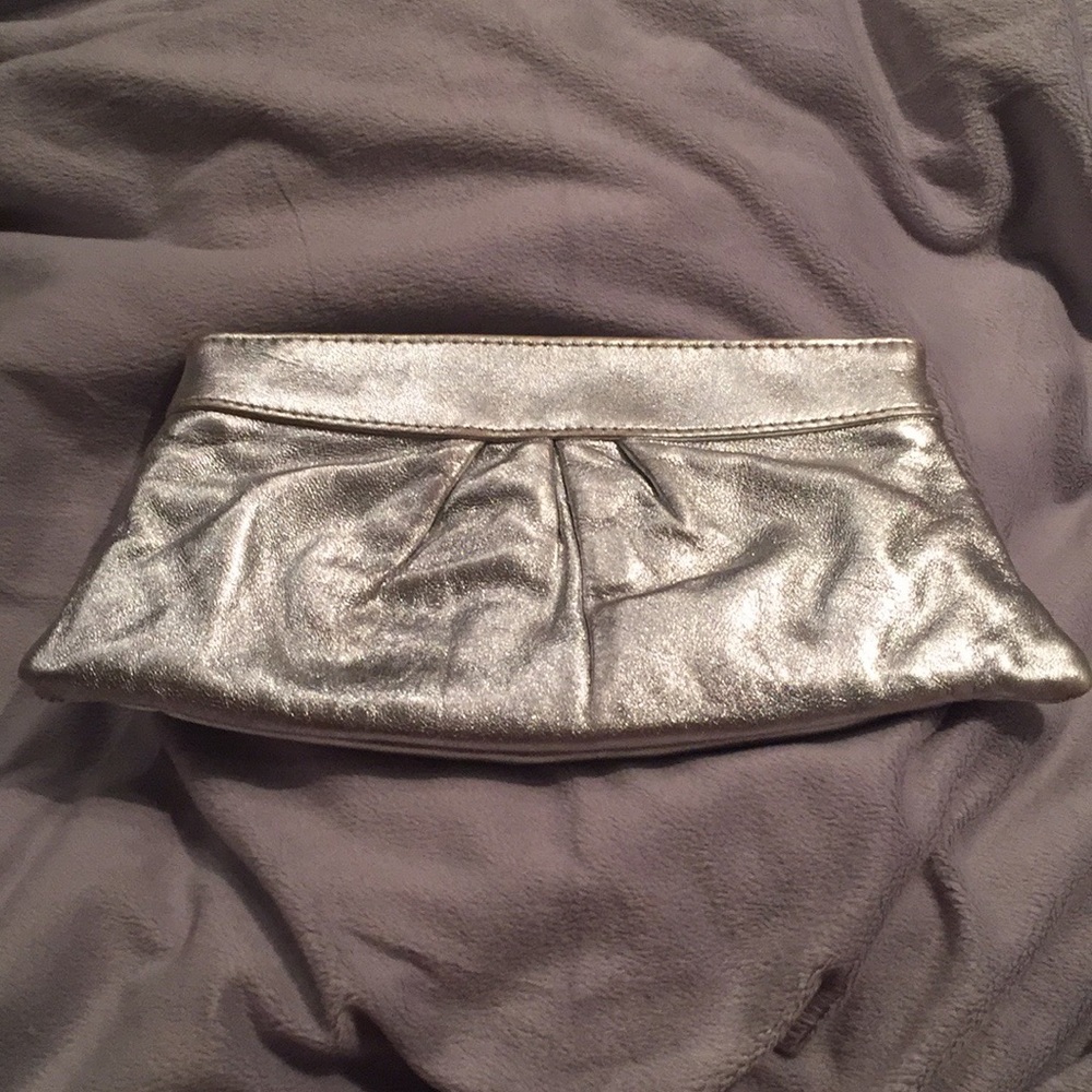 Lauren Merkin Eve clutch
